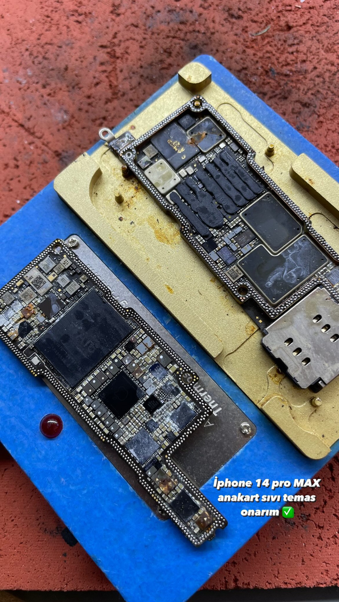 iPhone 14 Pro Max Anakart Sıvı Temas Onarımı